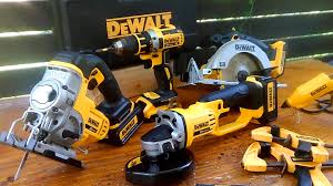 DEWALT